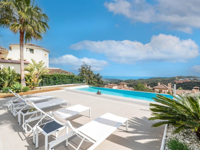 Villa de Lujo en Venta en Ojén