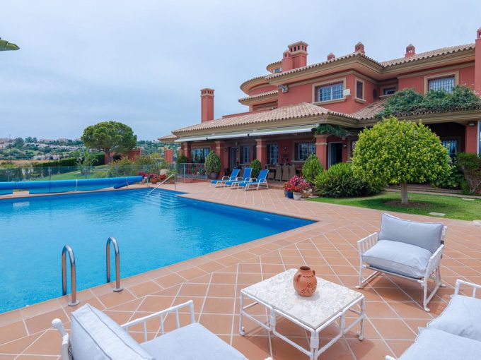Villa de Lujo en Venta en La Cala de Mijas