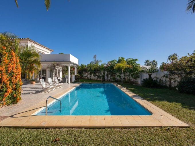 Villa de luxe à vendre à Marbesa