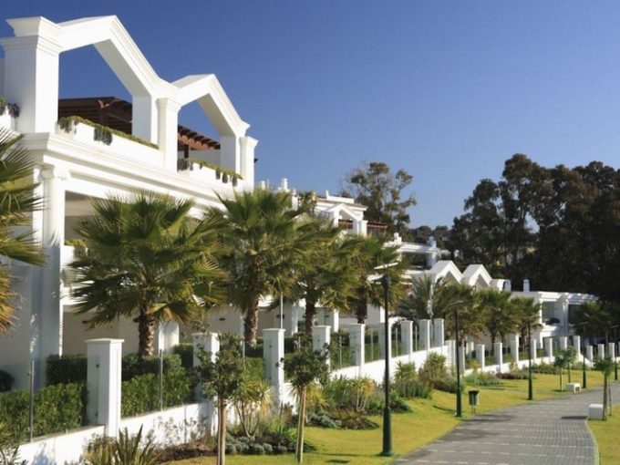 Apartamento de Venta en Estepona