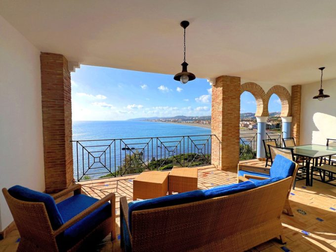 Flat for Sale in Casares Playa