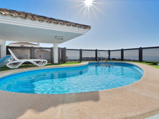 Apartamento de Venta en Elviria